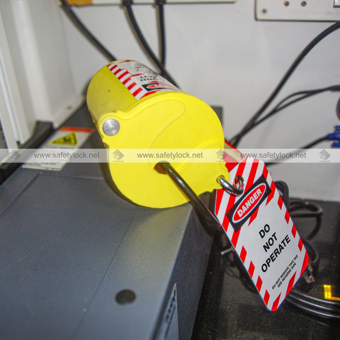 cylinder electrical plug lockout tagout