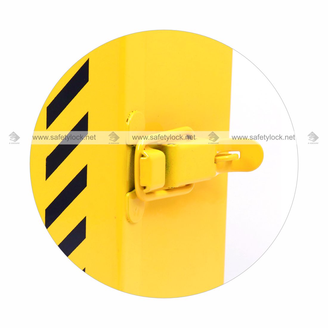 lockout tagout station with locking feature