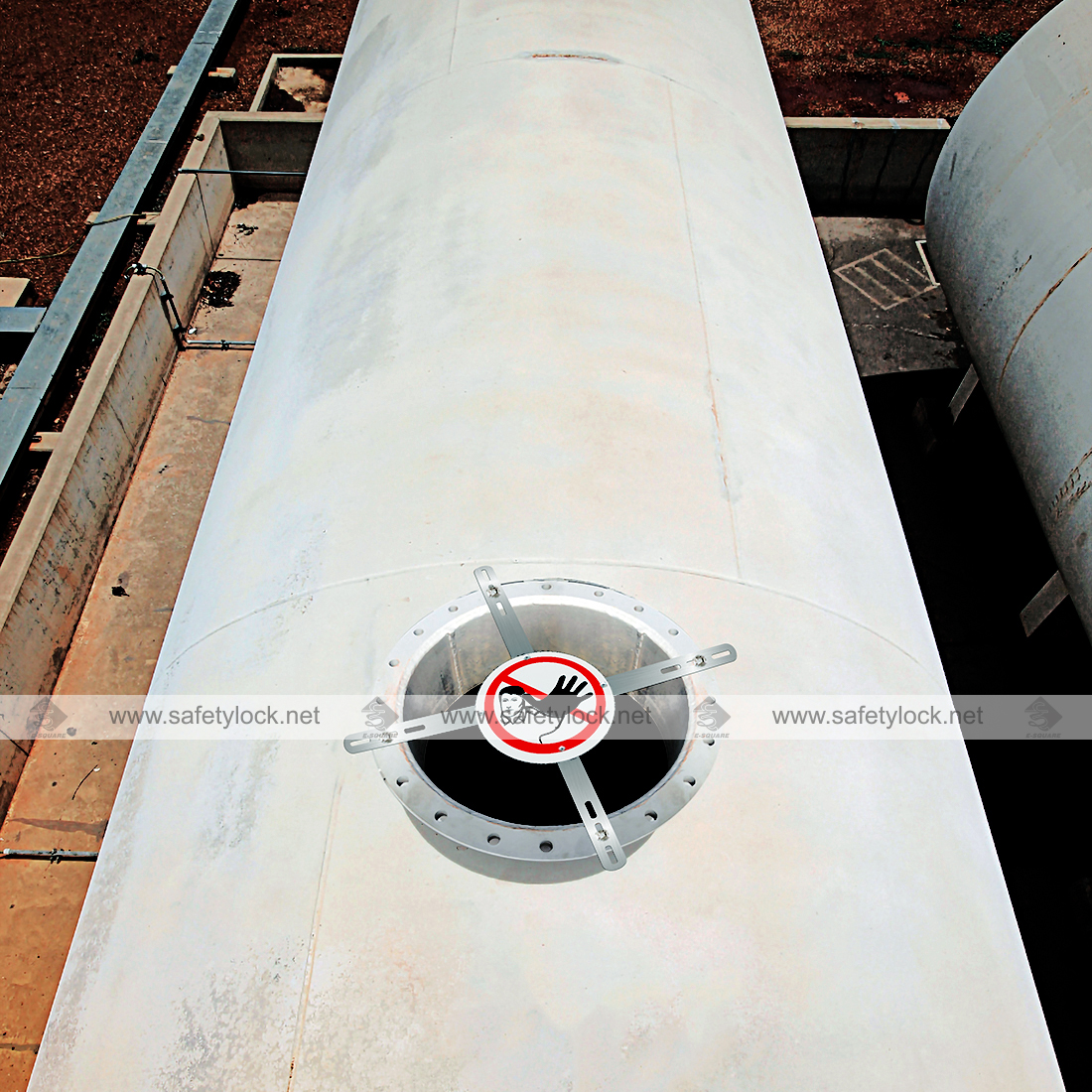 stainless steel confined space barrier