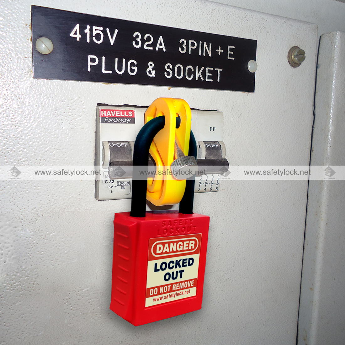 universal MCB lockout device with twister screw